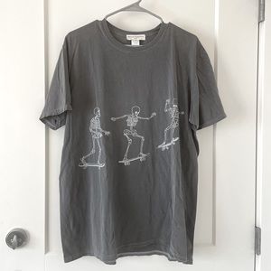 UO Project Social Tee. ONE SIZE